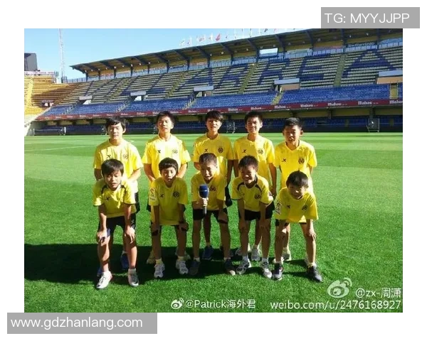 昌平万达足球明星闪耀赛场展现青春活力与团队精神