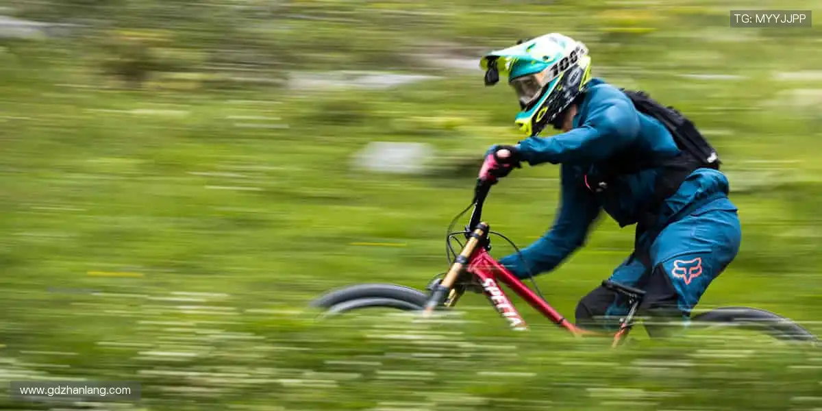 热血赛事，与你共赴巅峰战场！🏆🔥